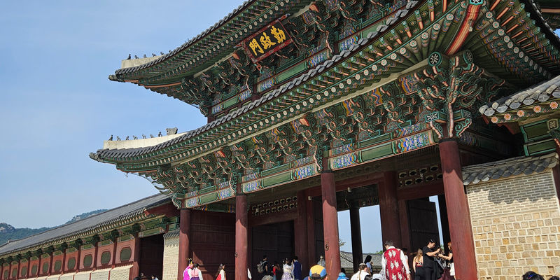 Travel photos from Week 1: Sep 26 - Oct 2 - TWICE, Seoul and a Whole lot of Kimbap. 9