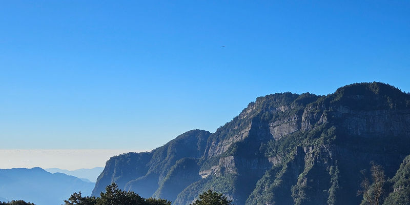 Travel photos from Week 9: Nov 21 - Nov 27: Budhism, Dumplings, and a Distinct Culture 10