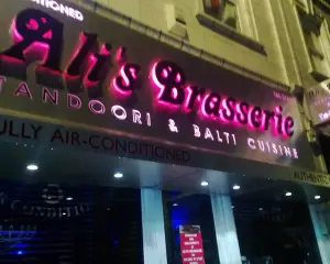 Ali's Brasserie