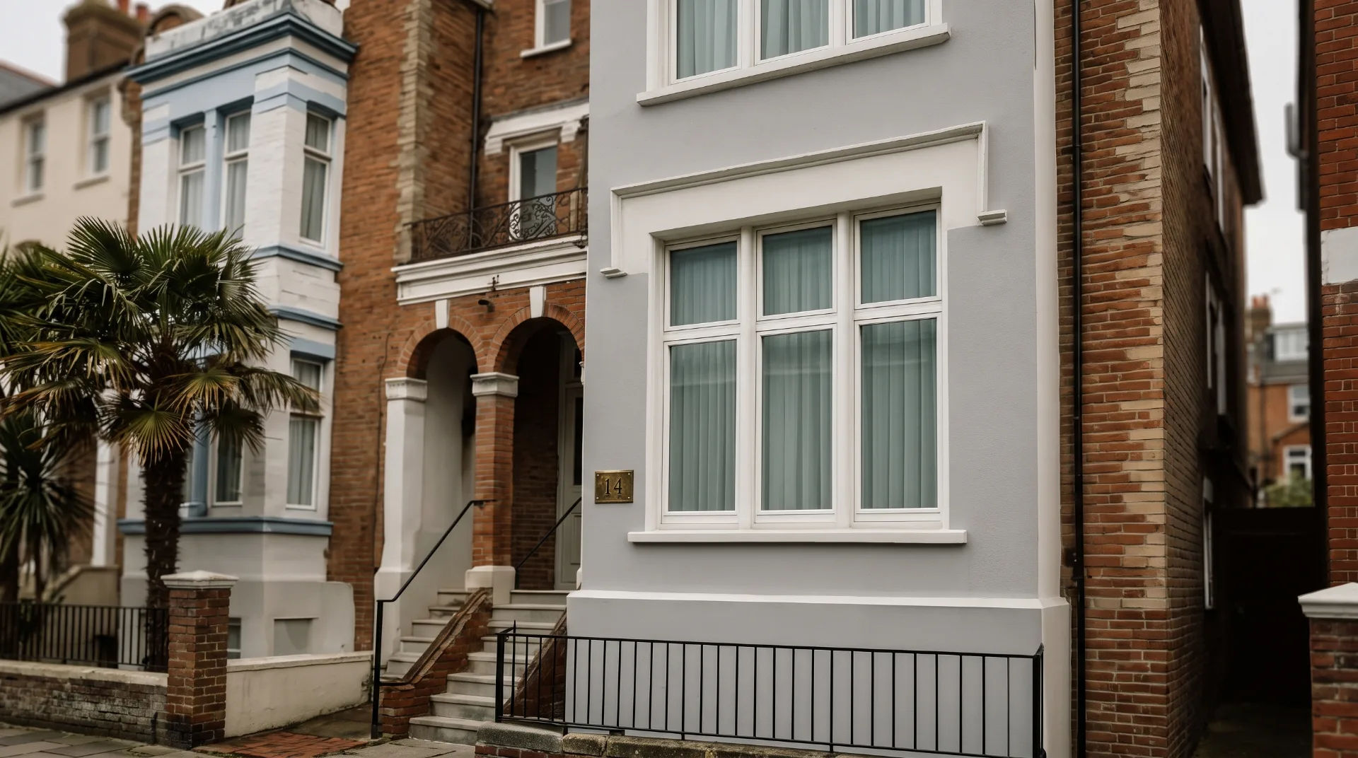 Seabreeze Apartments, serviced apartments on Bournemouth's West Cliff