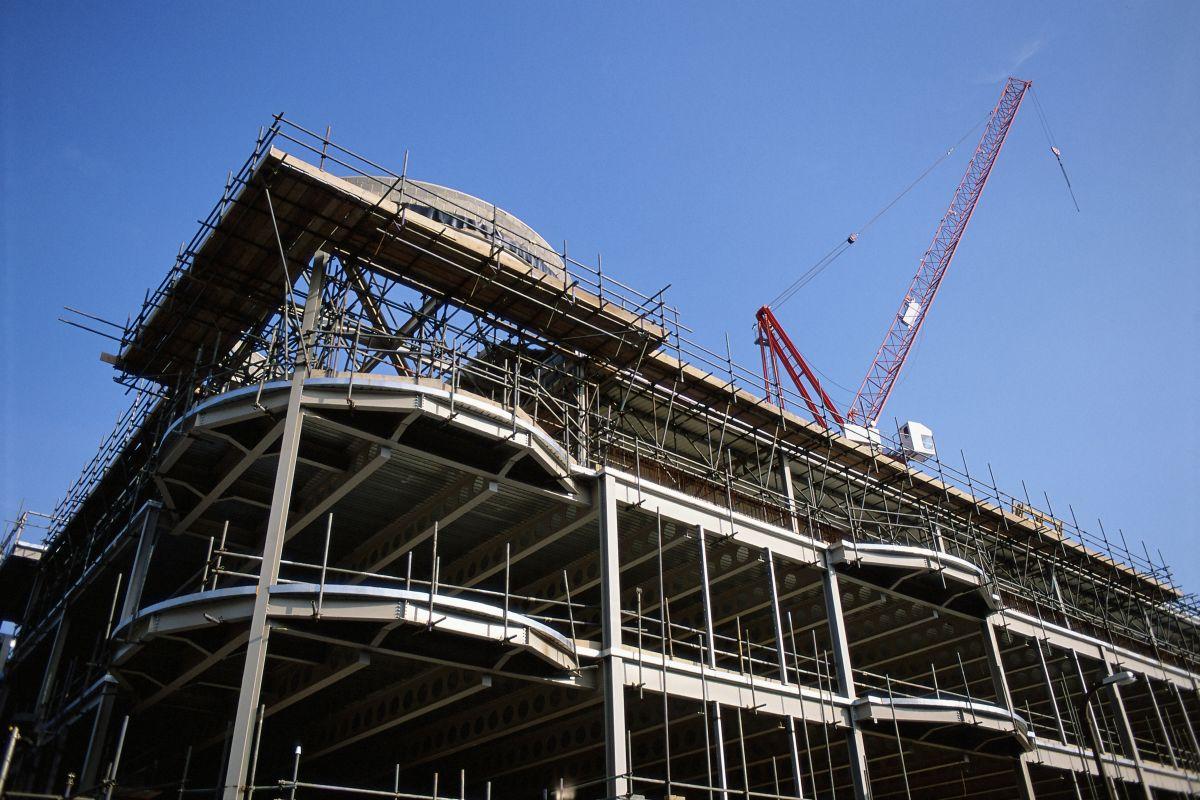 Construction Site Security Solutions and Mobile Surveillance Trailers