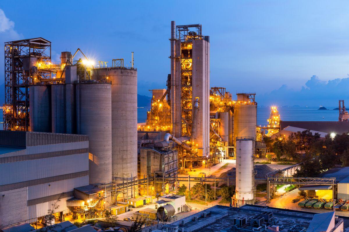 Industrial Facility Security Systems and Manufacturing Plant Video Surveillance