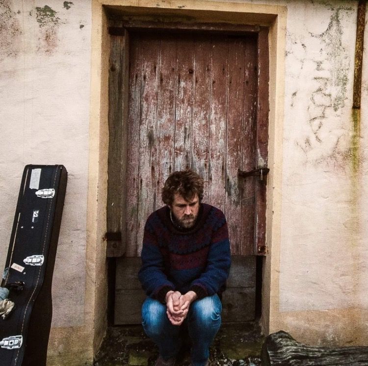 Native Oak – Breaking Tunes