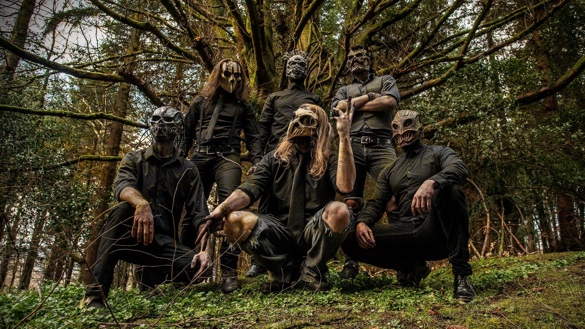 Slouch Band The Sluagh – Breaking Tunes