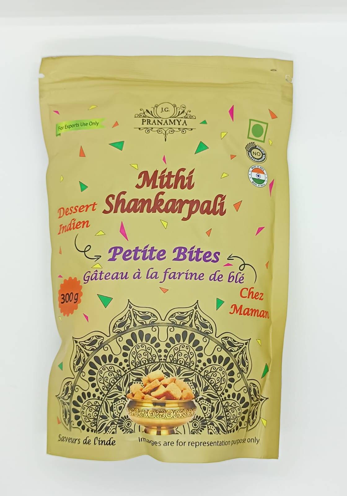 Mithi Shankarpali/Petite Bites - Gâteau à la farine de blé