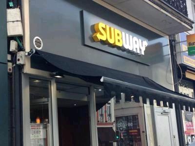 Subway (Rue Nationale)