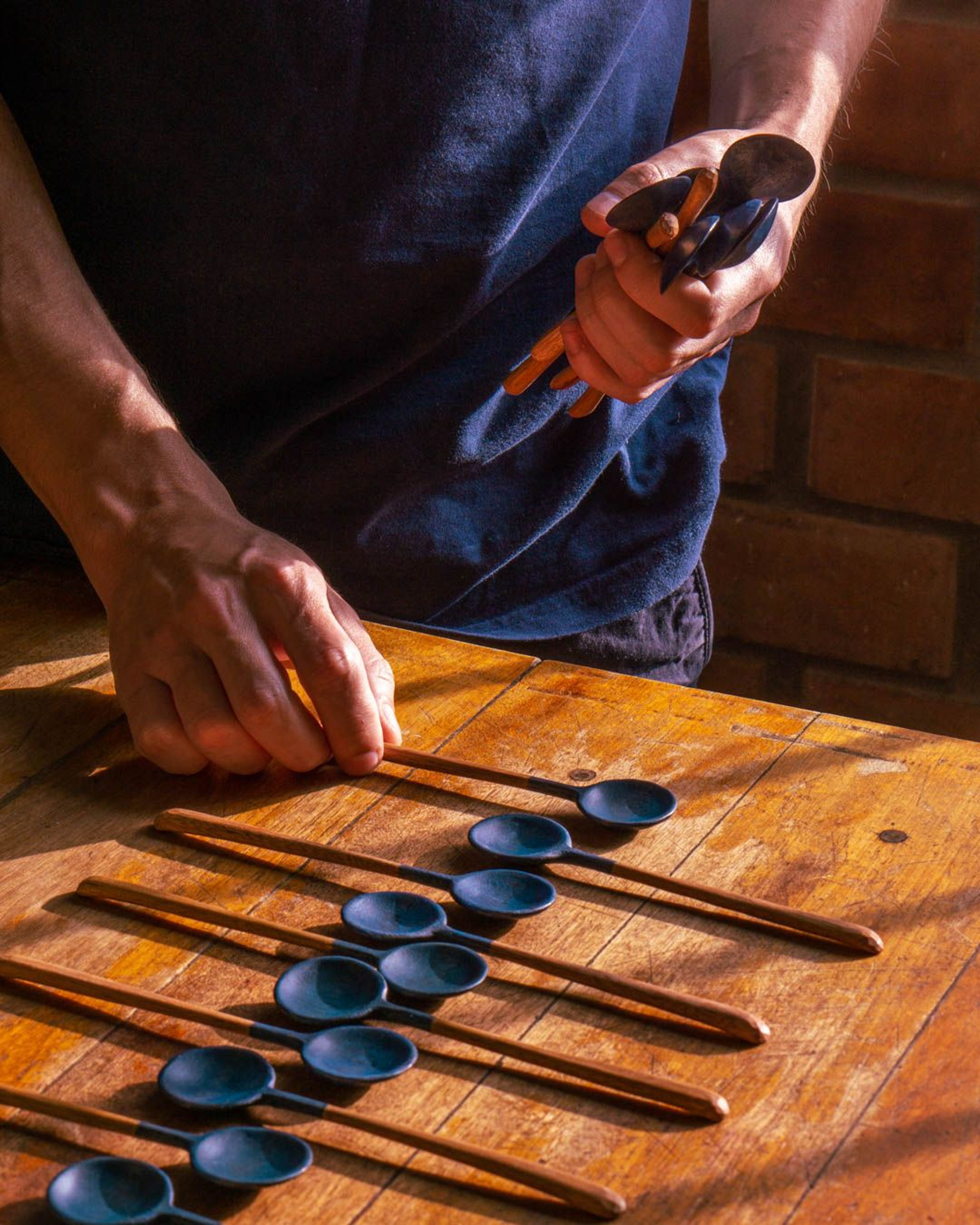 Cuchara Kjolle azul — Madera moena  — Pájaro Loco