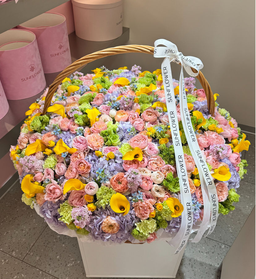 Luxury Floral Arrangement in XL Basket with feces