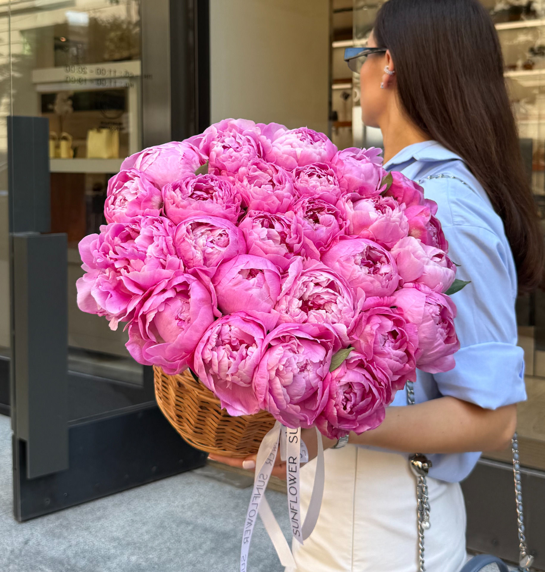 Alex Fleming Peonies in a Basket XS