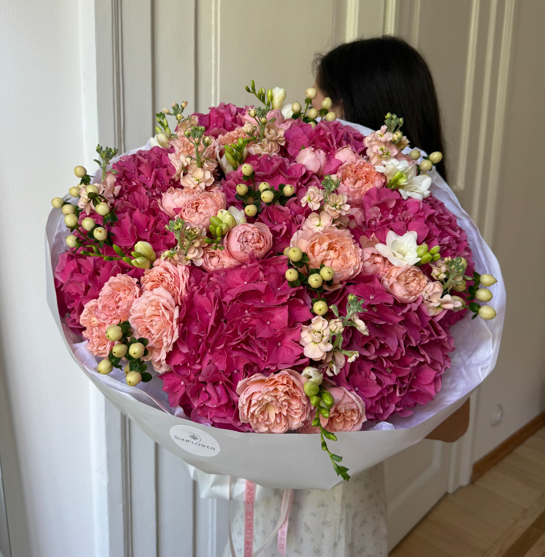 Hydrangea & Garden Rose Bouquet