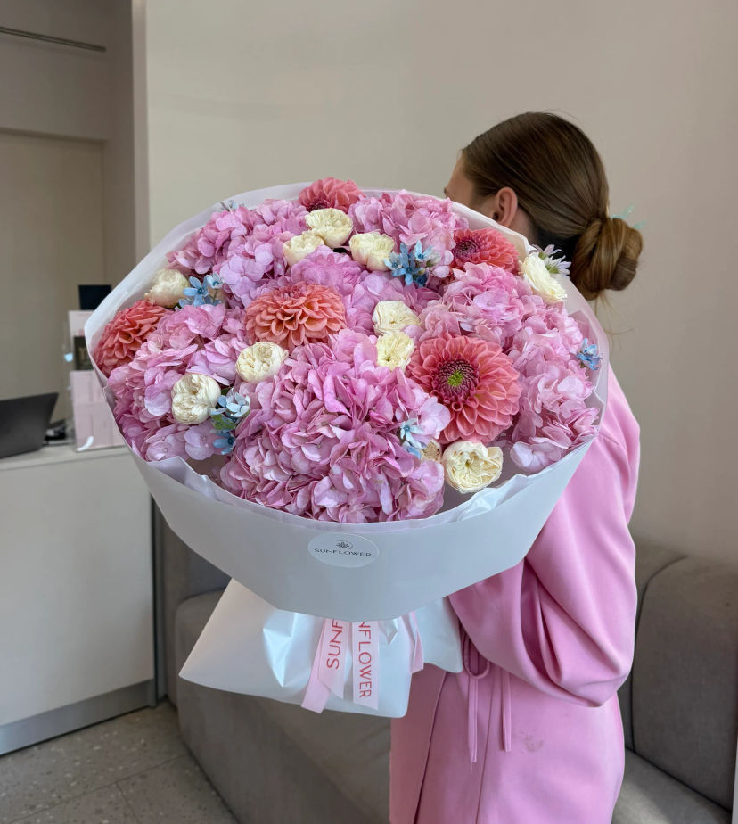Mix with dahlias