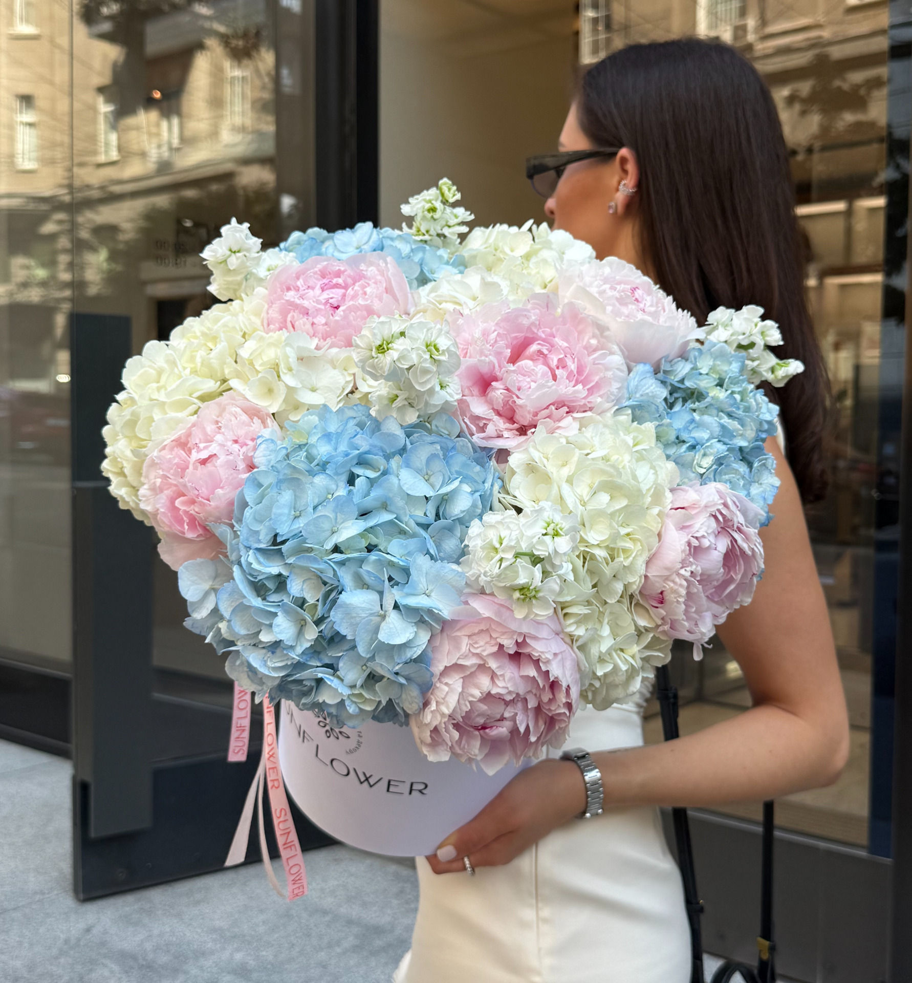 Peony & Hydrangea Box Arrangement ХS