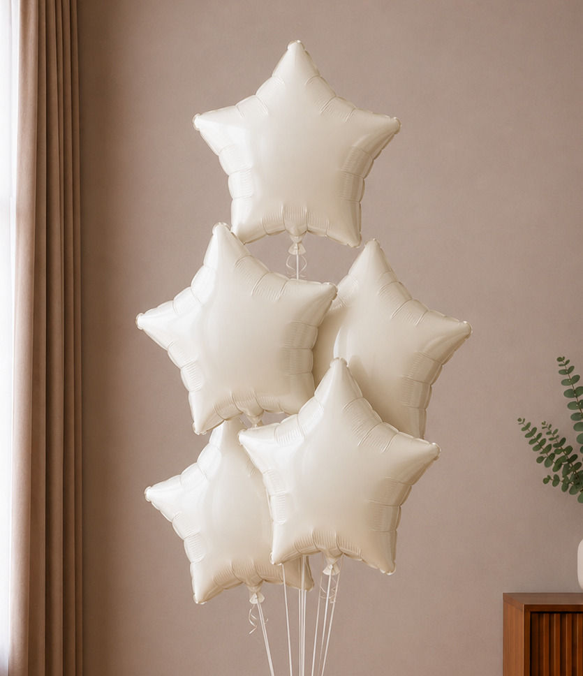 Foil balloon fountain Star ivory satin