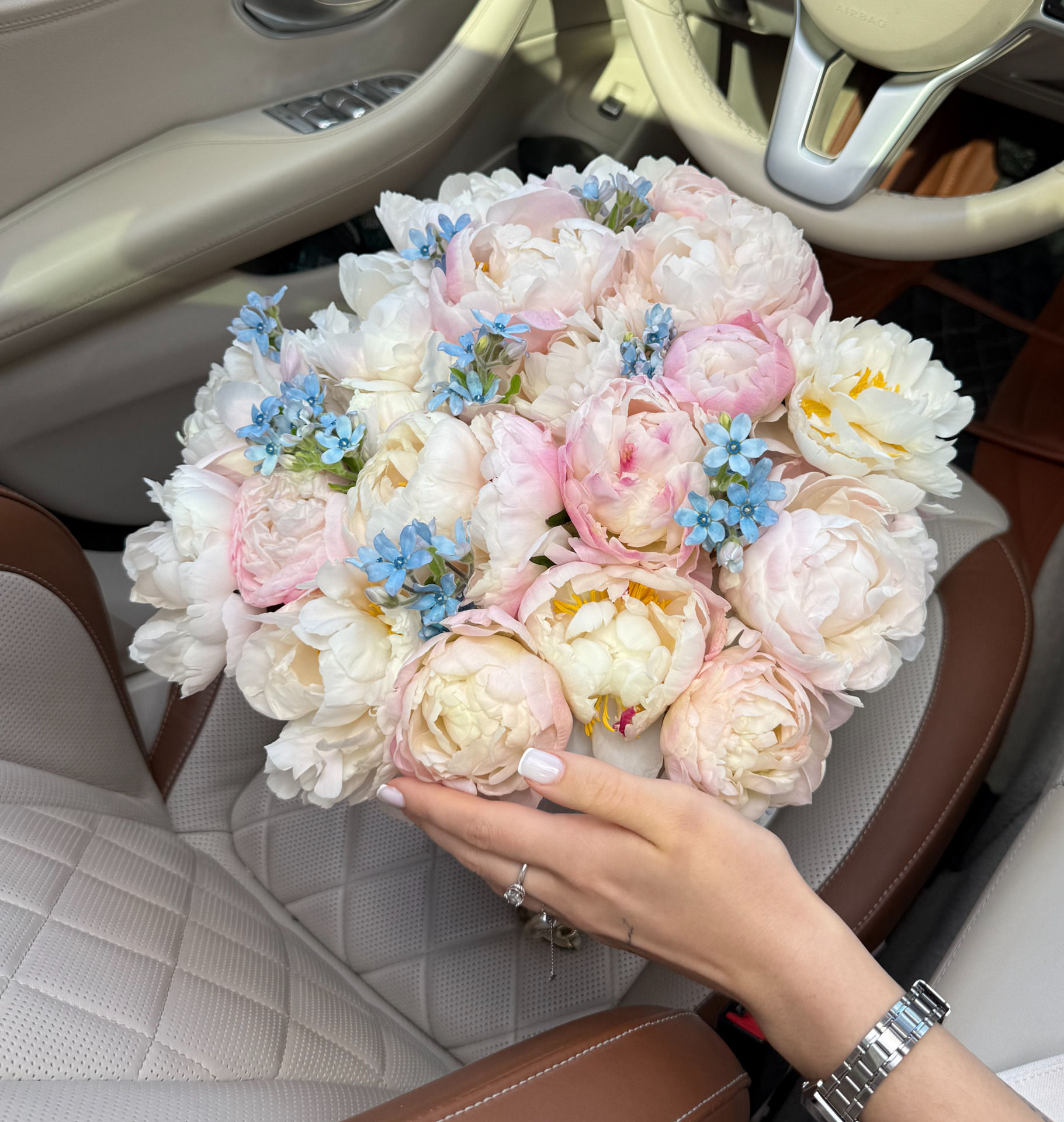Peony Basket XS Arrangement