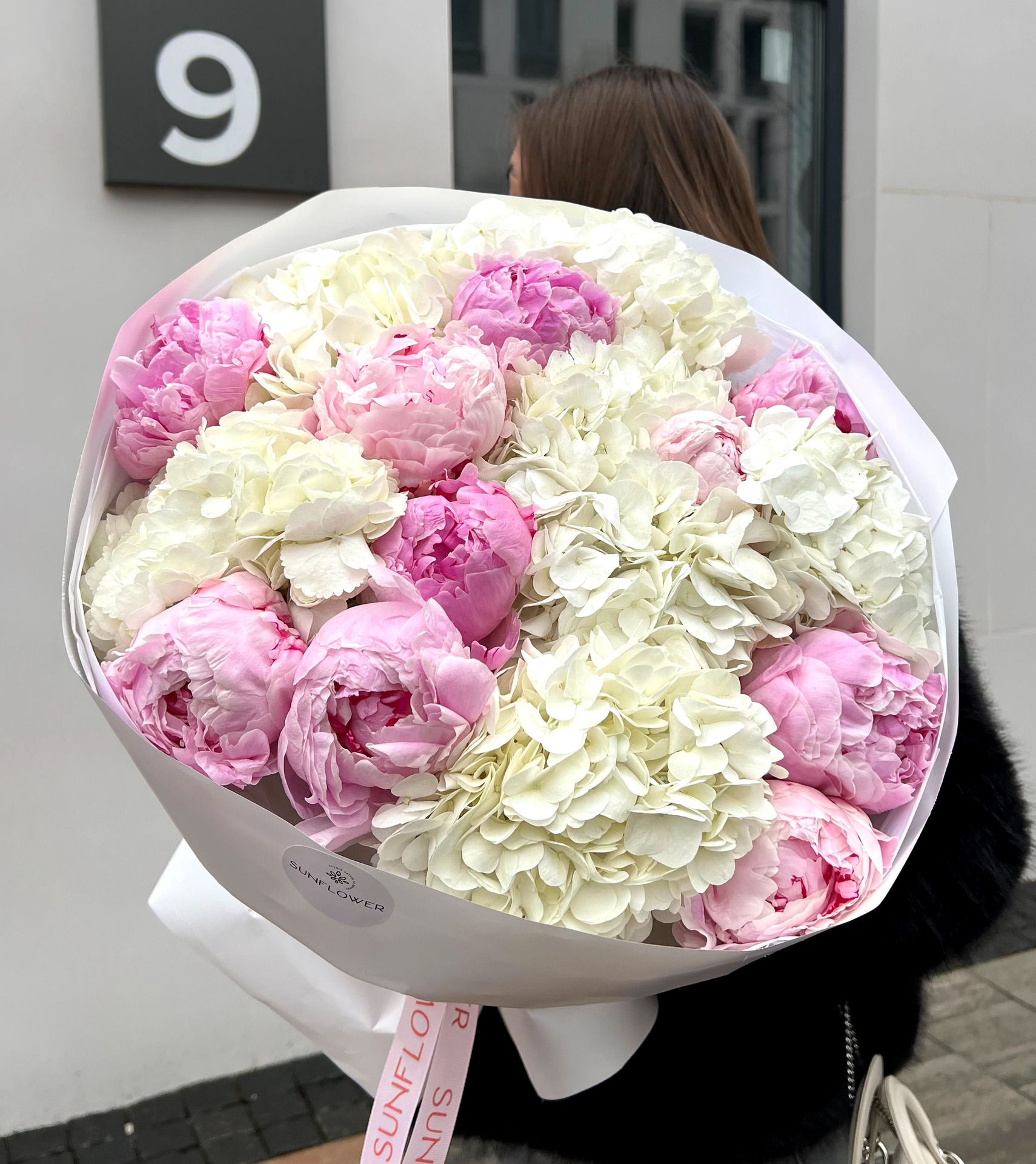 M-size bouquet with peonies and hydrangeas