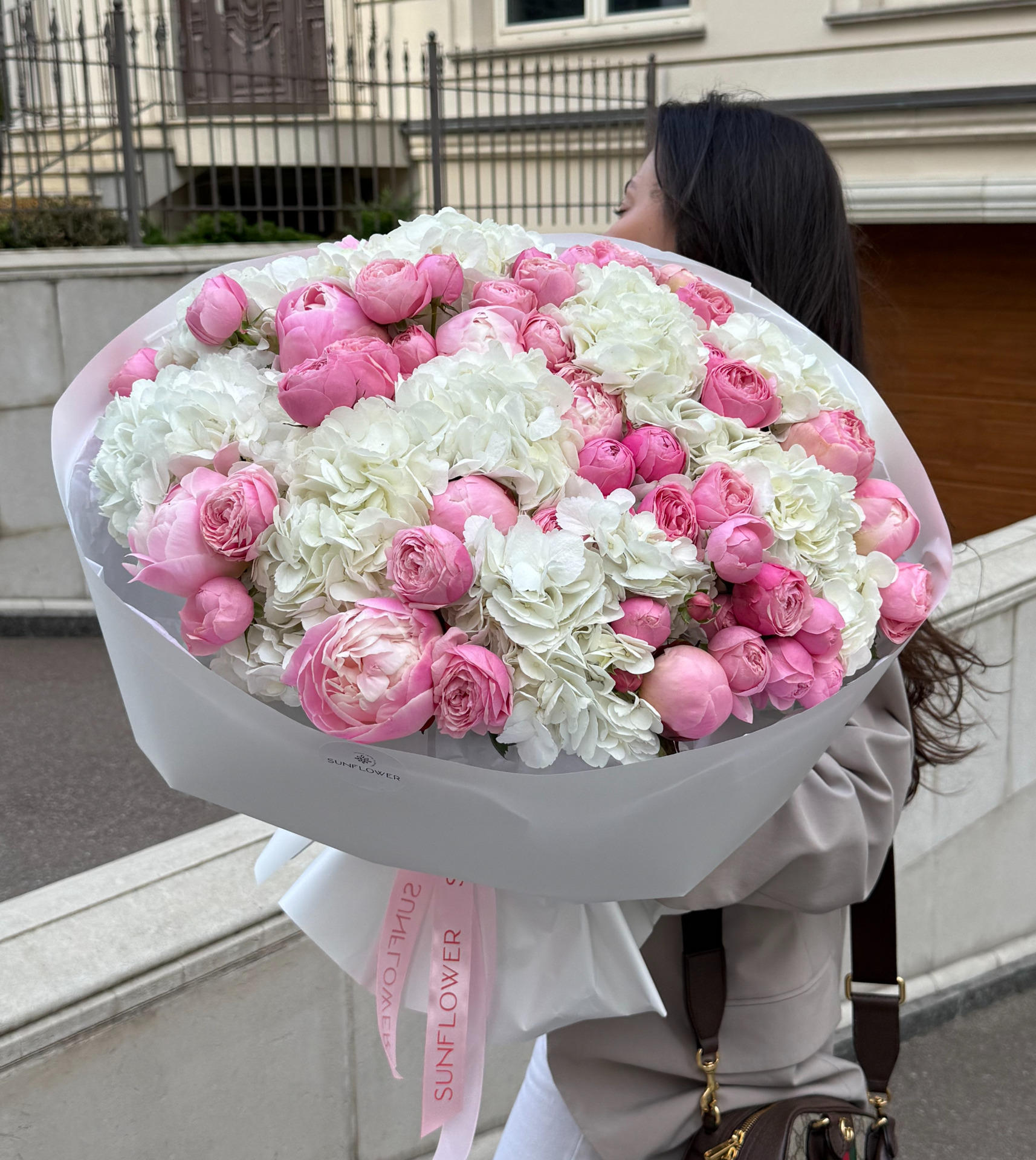 Bouquet L with peonies, hydrangea and bush roses