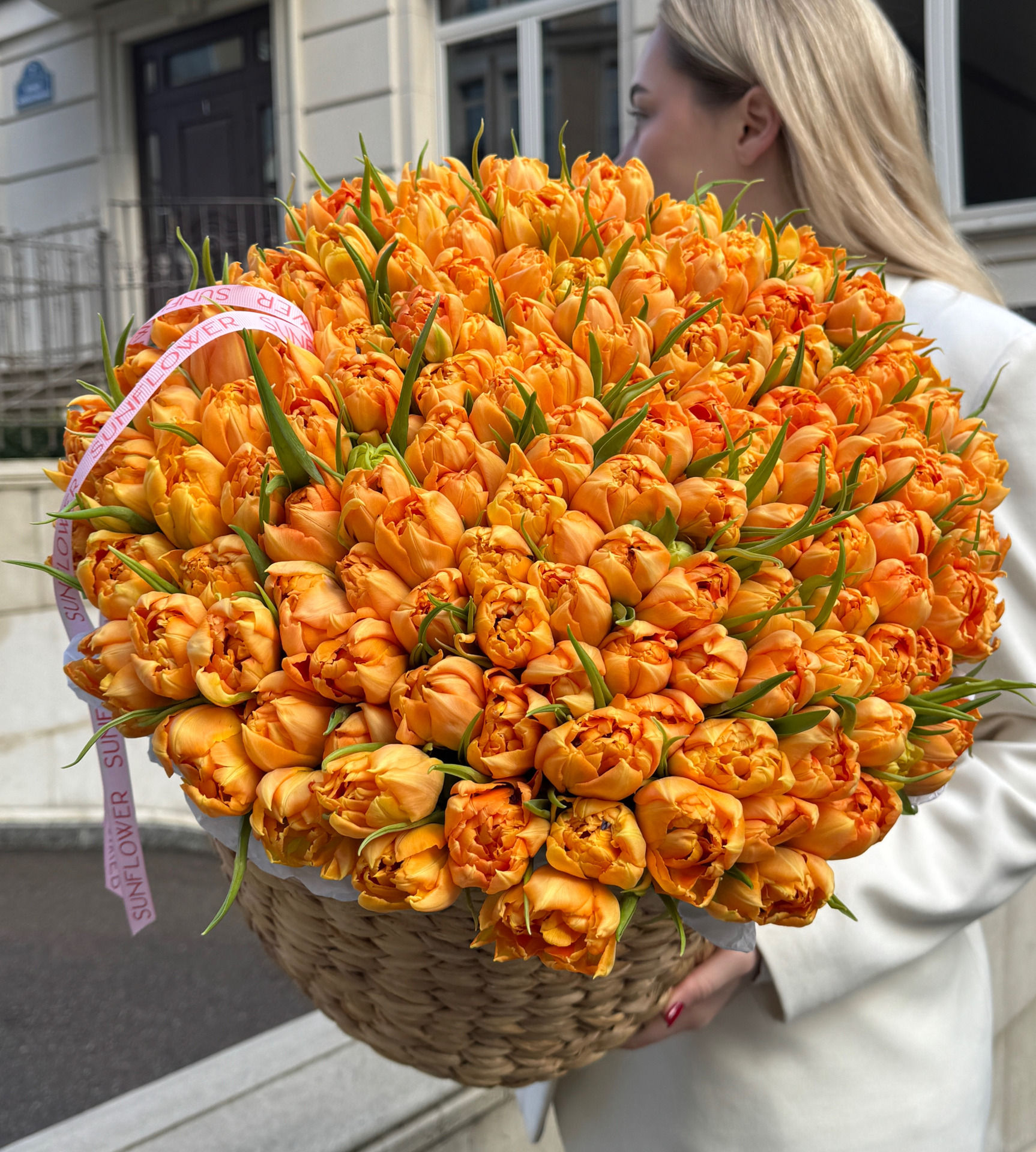 Кошик тюльпану  Monte Orange
