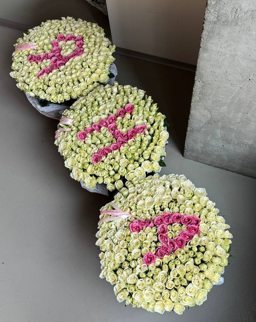 Basket with a Letter (151 Roses)