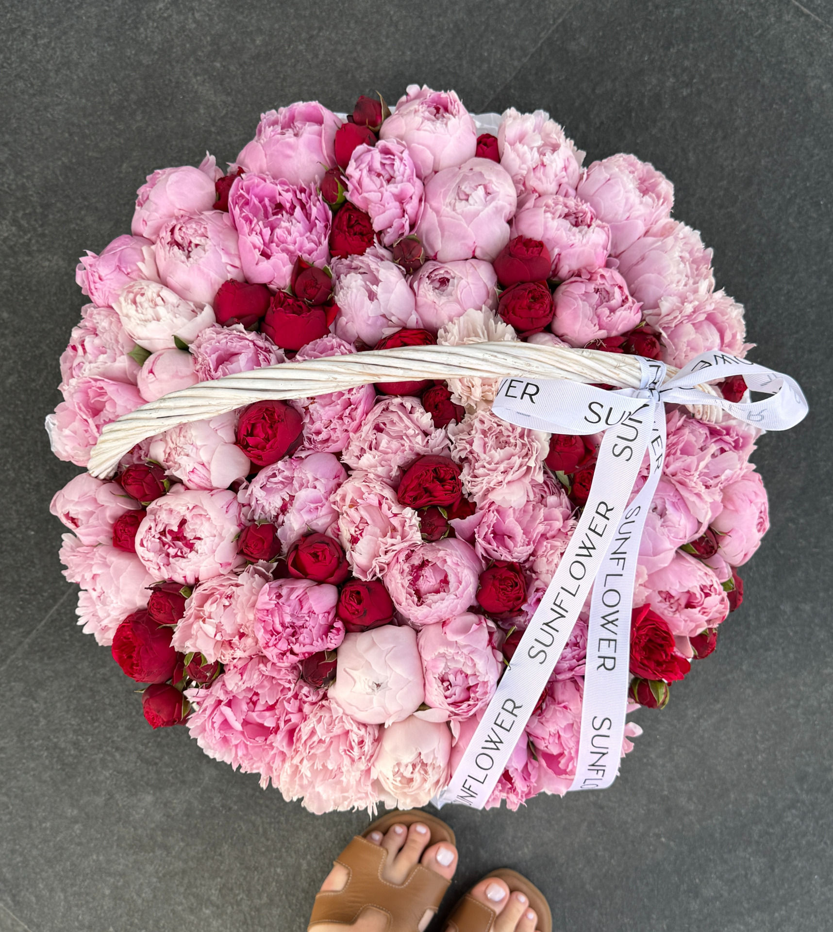 Delicate basket S in berry shades