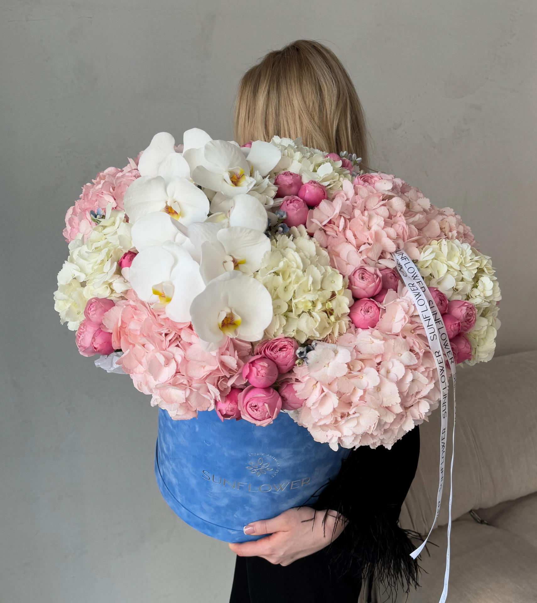 Box S with orchid and hydrangeas