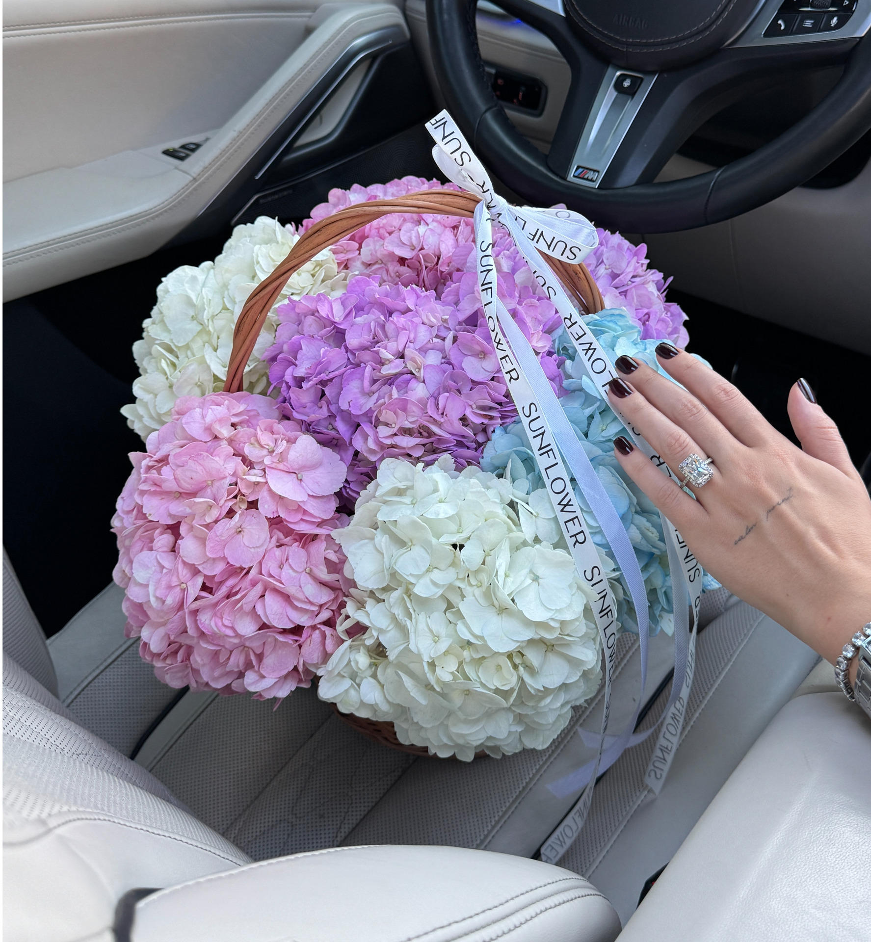 Colombian Hydrangea Basket in Four Colours