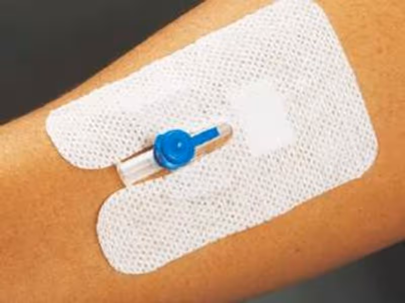 Medigrip IV Cannula Adhesive Bandage - Regular 6 cm x 8 cm IVREG Pack of 50