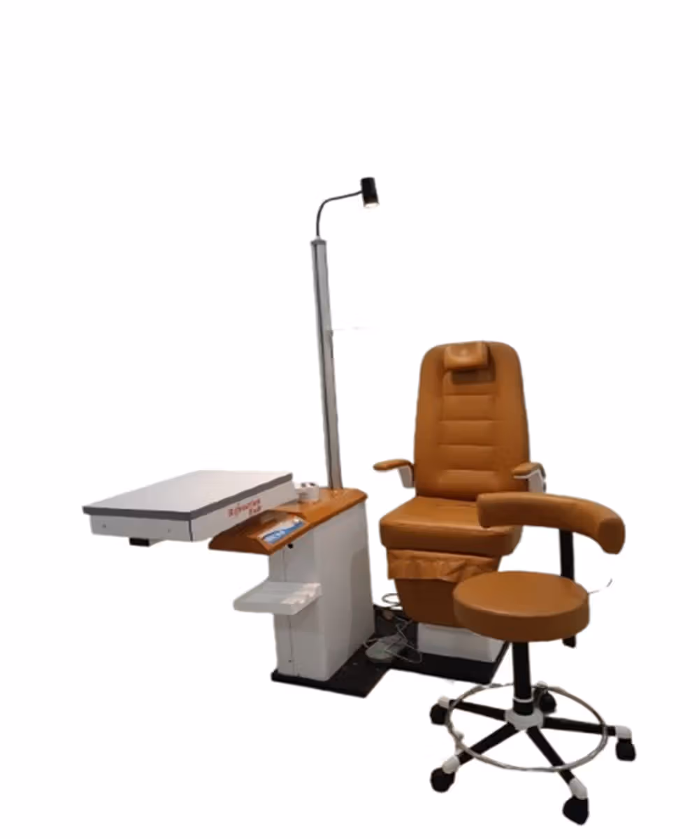 Dayal Ophthalmic Refraction Unit with Stool Compact Model - Right