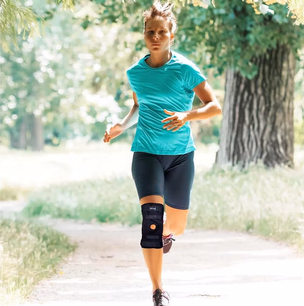 Dyna Innolife Hinged Knee Brace Open Patella - Black Small (1260)