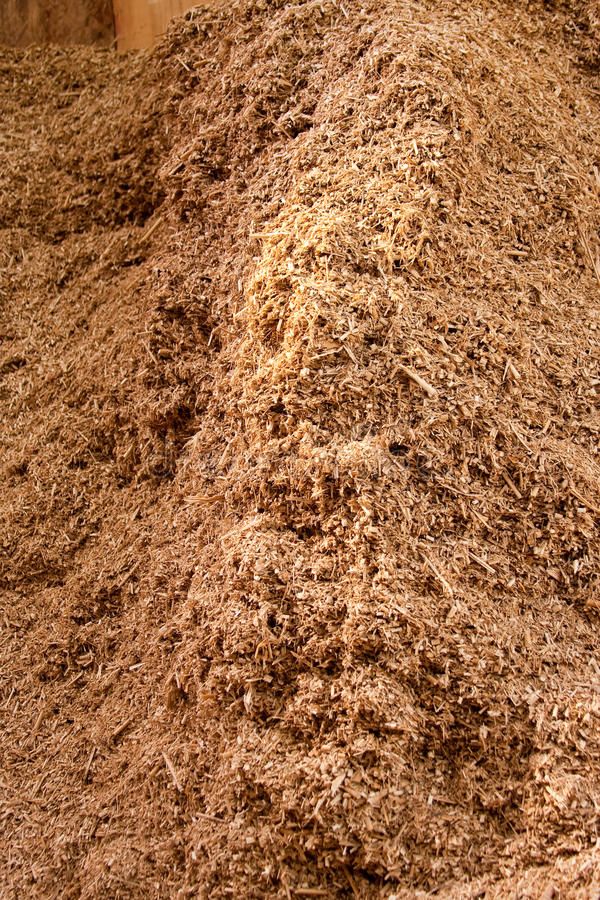 Fine, Course Sawdust
