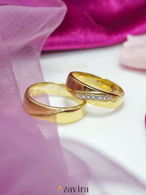 DSC05615 Cincin Kawin Lapis Emas Kuning ZV25-19 (Pria) & ZV25-20 (Wanita)