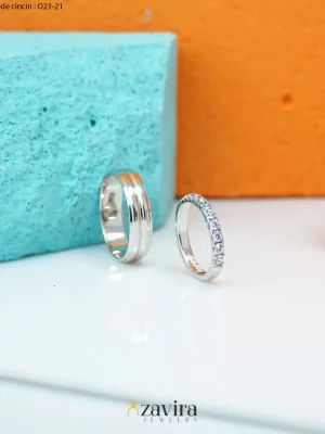 Cincin Kawin O21-21 — Kilau Modern yang Menyatukan