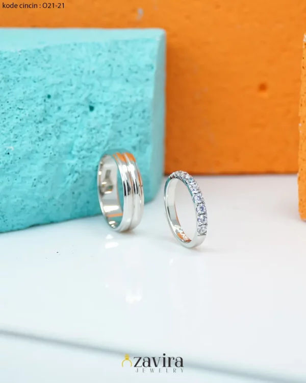 Cincin Kawin O21-21 — Kilau Modern yang Menyatukan