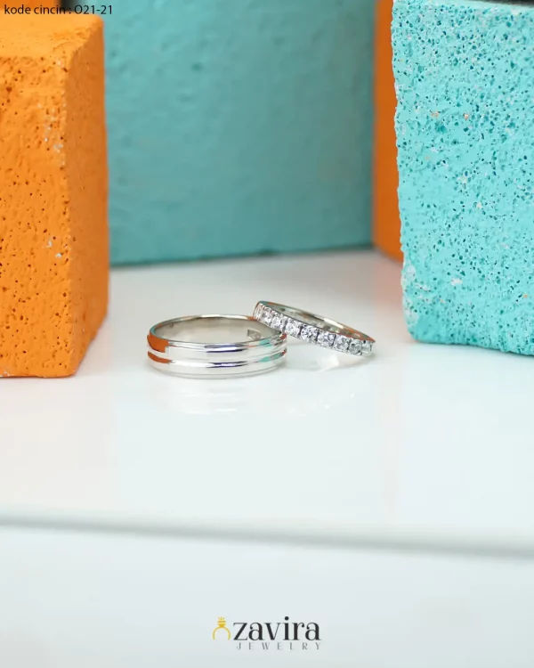 Cincin Kawin O21-21 — Kilau Modern yang Menyatukan