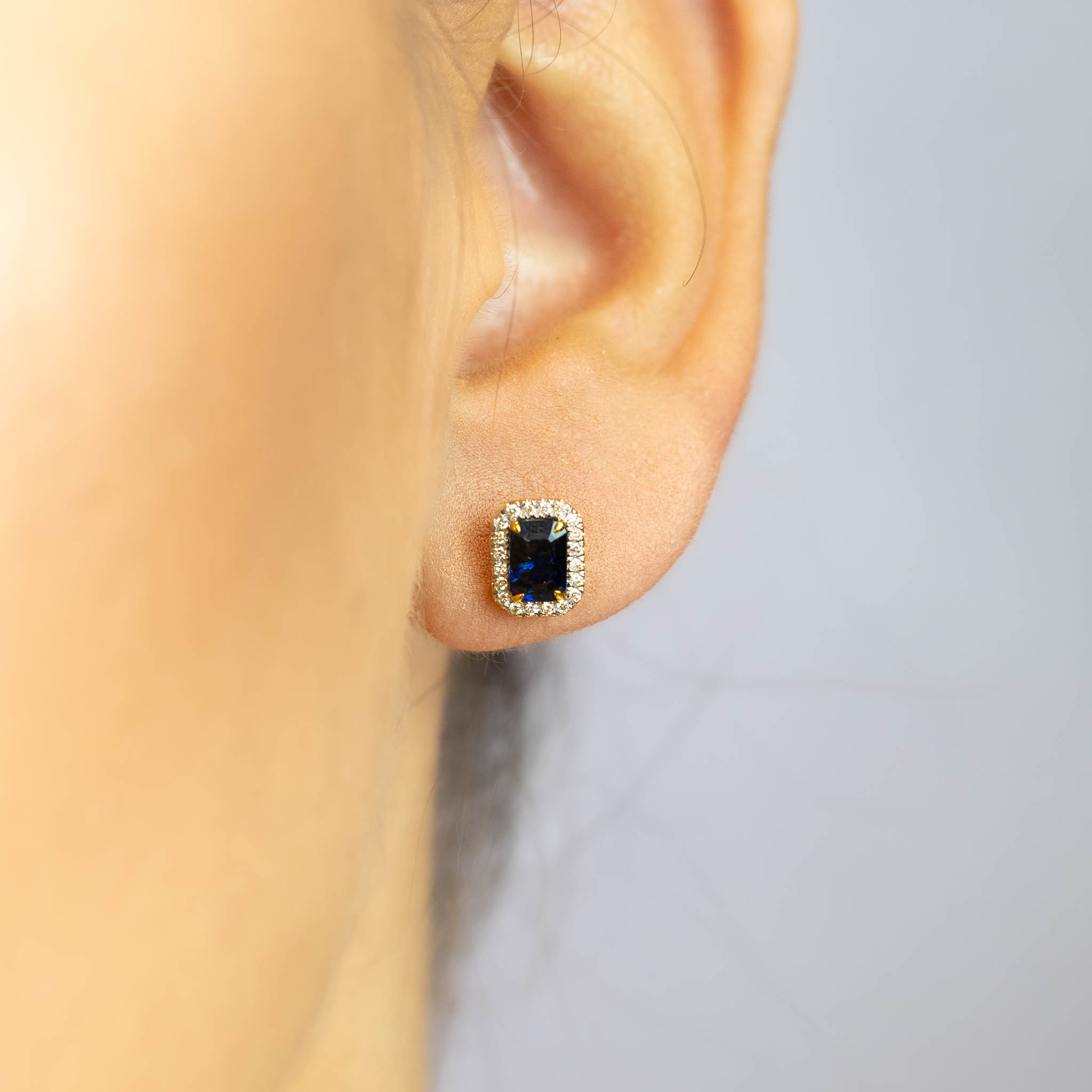  Cercei Aur Galben 18k, Safir 1.40 Ct, Diamante 0.17 Ct 2