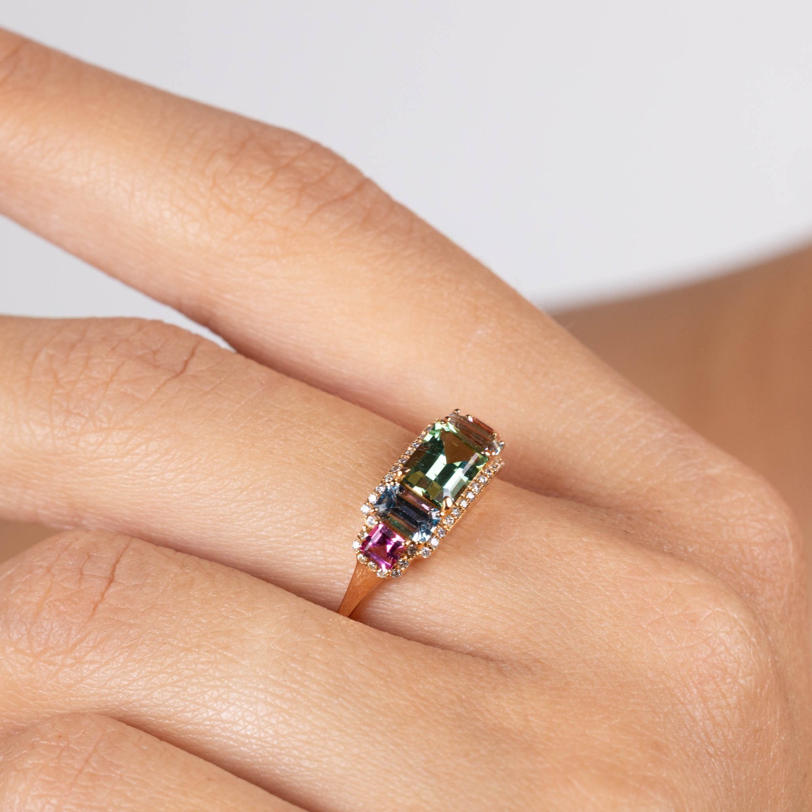  Inel Aur Roz 18K, Turmalina Verde 1.03 Ct, Aquamarine 0.53 Ct,  Turmalina Roz 0.30 Ct,  Diamante 0.14 Ct 3