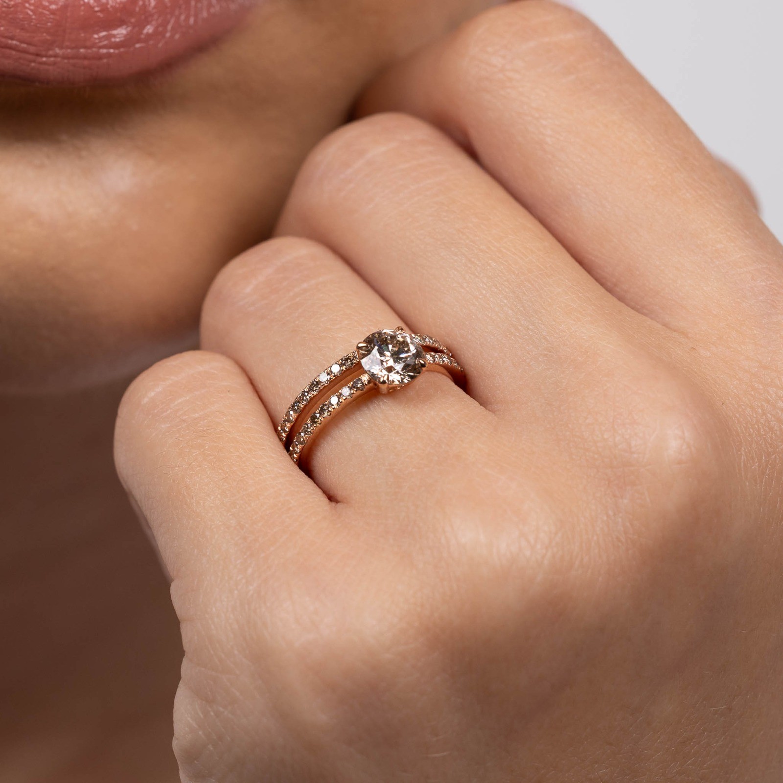  Inel Aur Roz 18k,  Diamant Champagne Light Brown 1.01 Ct, Diamante Champagne laterale 0.92 Ct 4