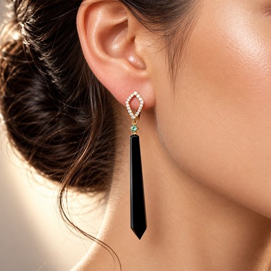 Cercei Aur Galben 18k, Onix 21.30 Ct , Diamante Naturale 0.30 Ct , Smaralde 0.10 Ct