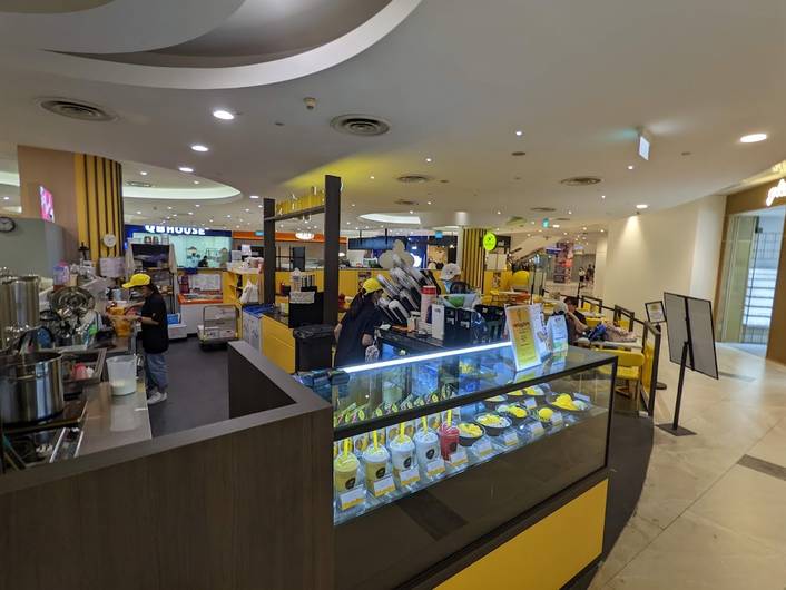 Yenly Yours Dessert at AMK Hub