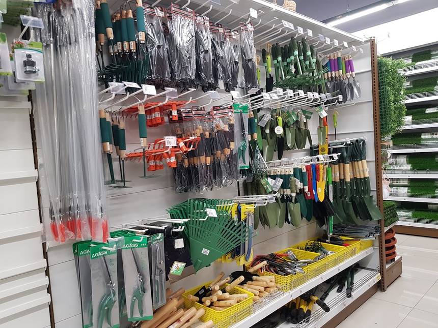 Mr D.I.Y at Anchorpoint