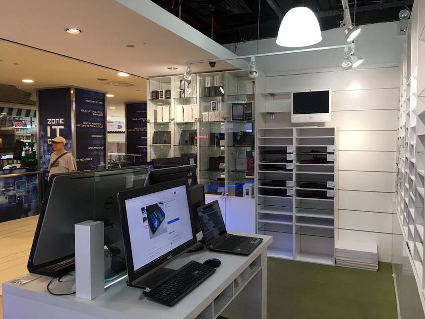 Laptop Factory Outlet at Bugis Junction