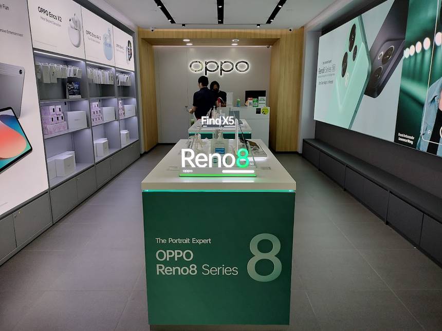 OPPO at Bugis Junction