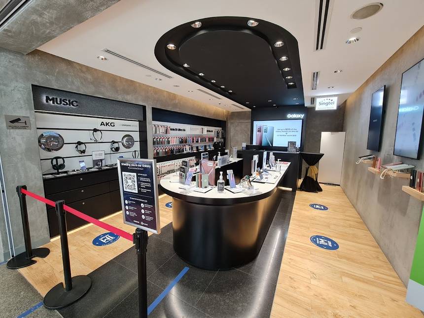 Samsung at Bugis Junction
