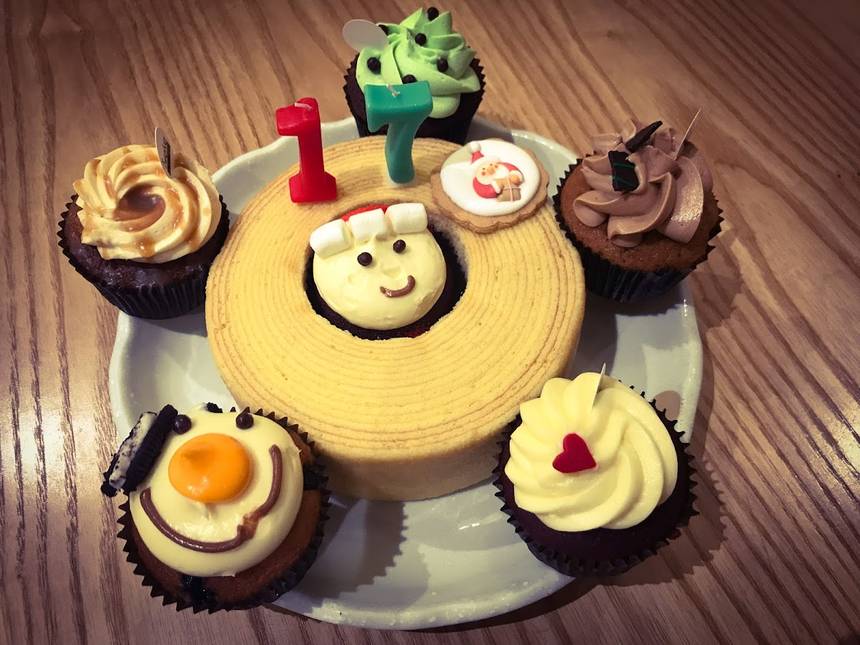Twelve Cupcakes at Bugis Junction