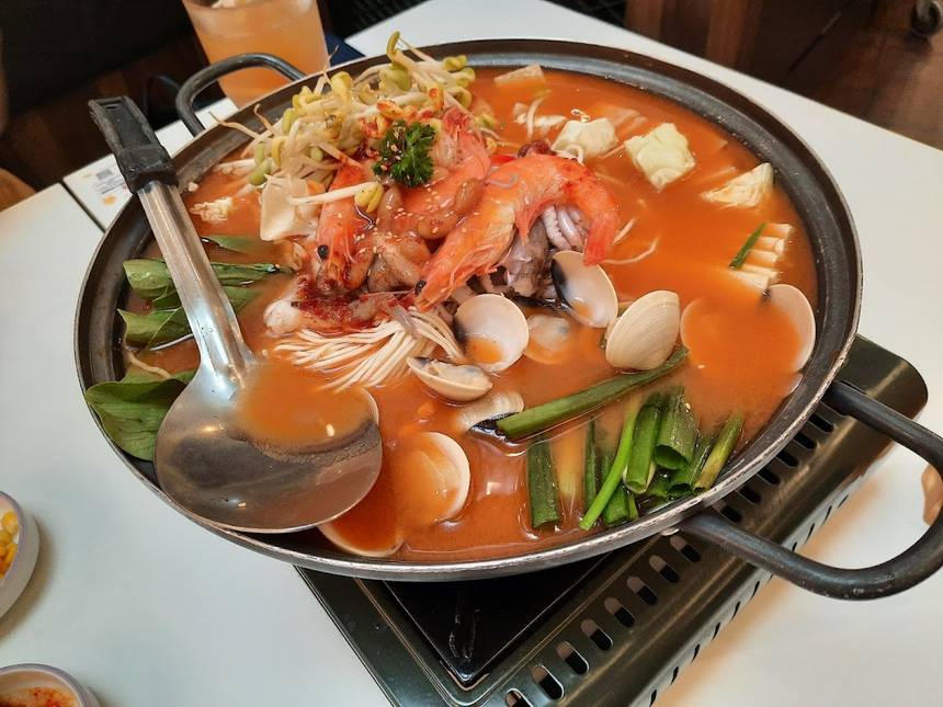 Seoul Yummy at Bugis+