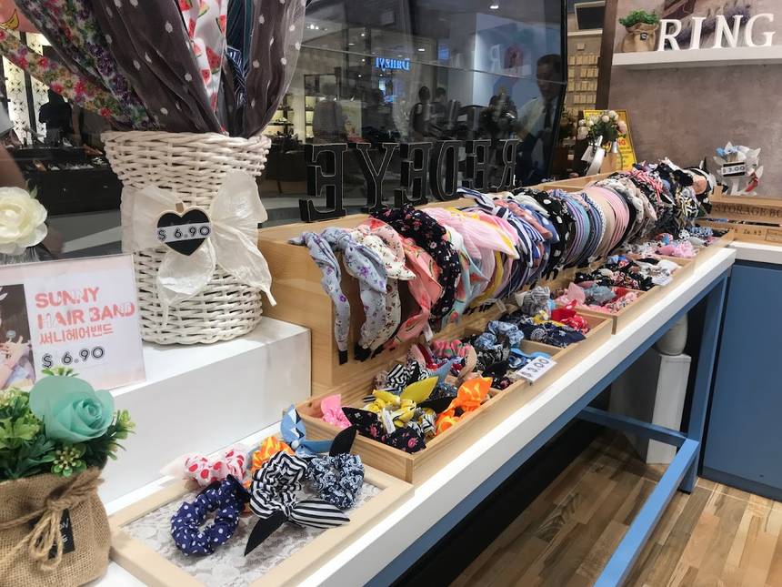 VITOREINA at Bugis+