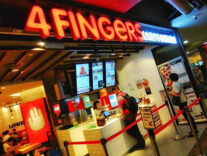 4FINGERS Crispy Chicken at Causeway Point