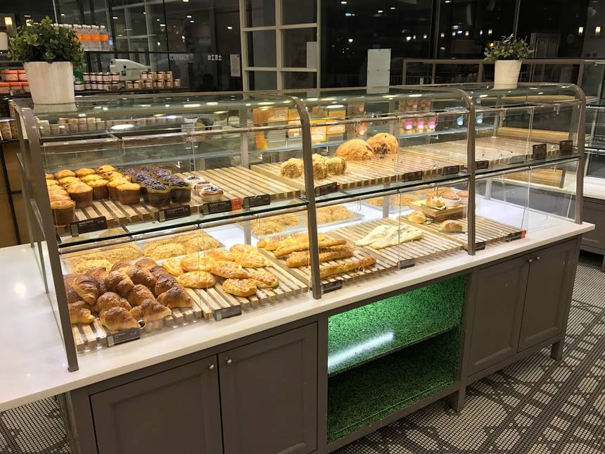 BreadTalk at Causeway Point