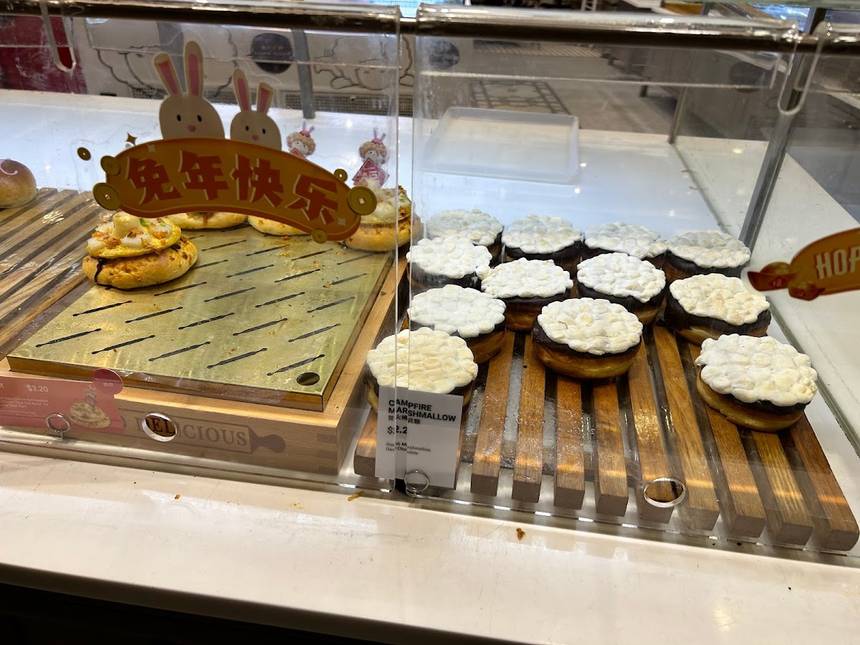 BreadTalk at Causeway Point