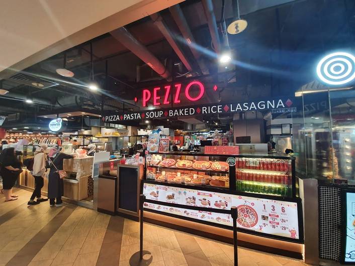 Pezzo at Causeway Point