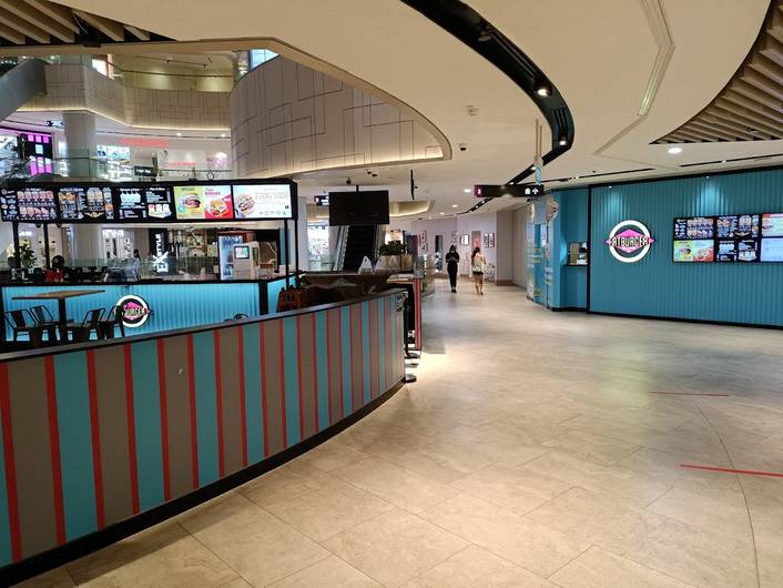 Fatburger & Buffalo’s at Century Square